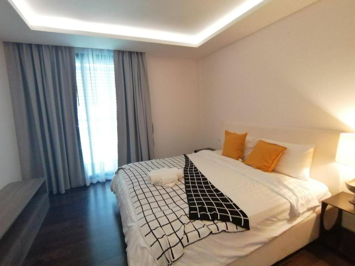 Asok Circle Rein Sukhumvit 12#2br&3br#pool&gym#near Terminal 21 公寓