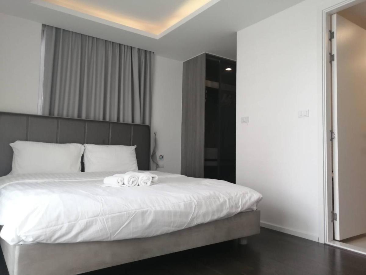 Asok Circle Rein Sukhumvit 12#2br&3br#pool&gym#near Terminal 21 曼谷